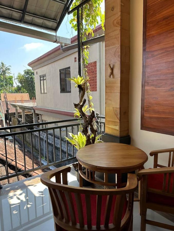 Yudis Guest House Ubud Buitenkant foto